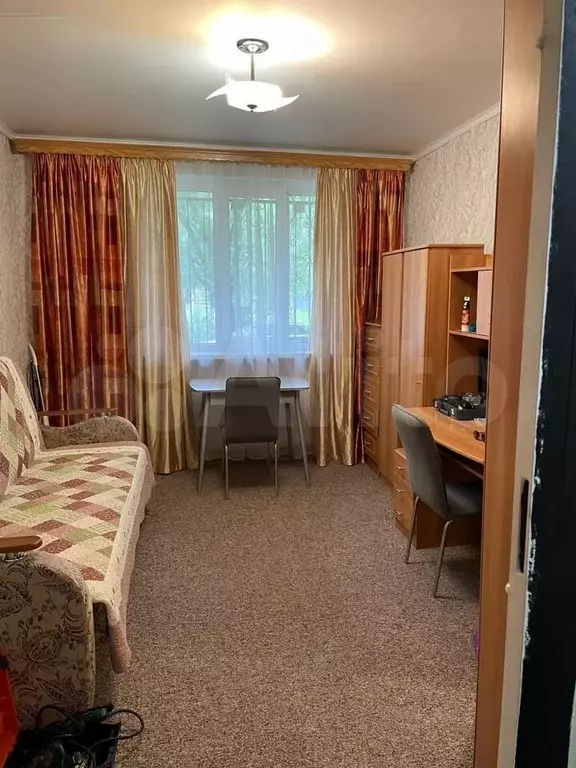 Комната 12 м в 3-к., 1/12 эт. - Фото 0