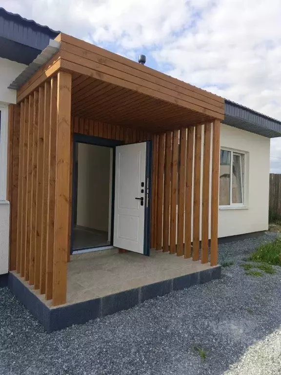 Дом в Свердловская область, Верхняя Пышма городской округ, пос. ... - Фото 1