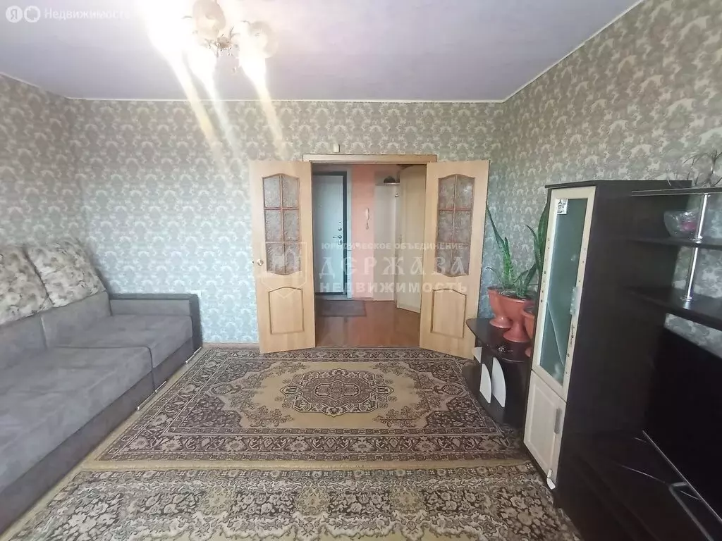 2-комнатная квартира: Ленинск-Кузнецкий, улица Суворова, 12А (52.5 м) - Фото 0