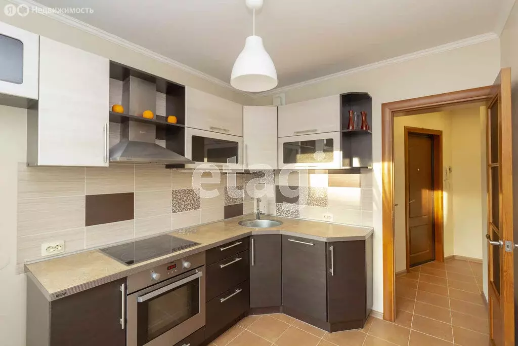 2-комнатная квартира: Тюмень, улица Московский Тракт, 43 (53.8 м) - Фото 1