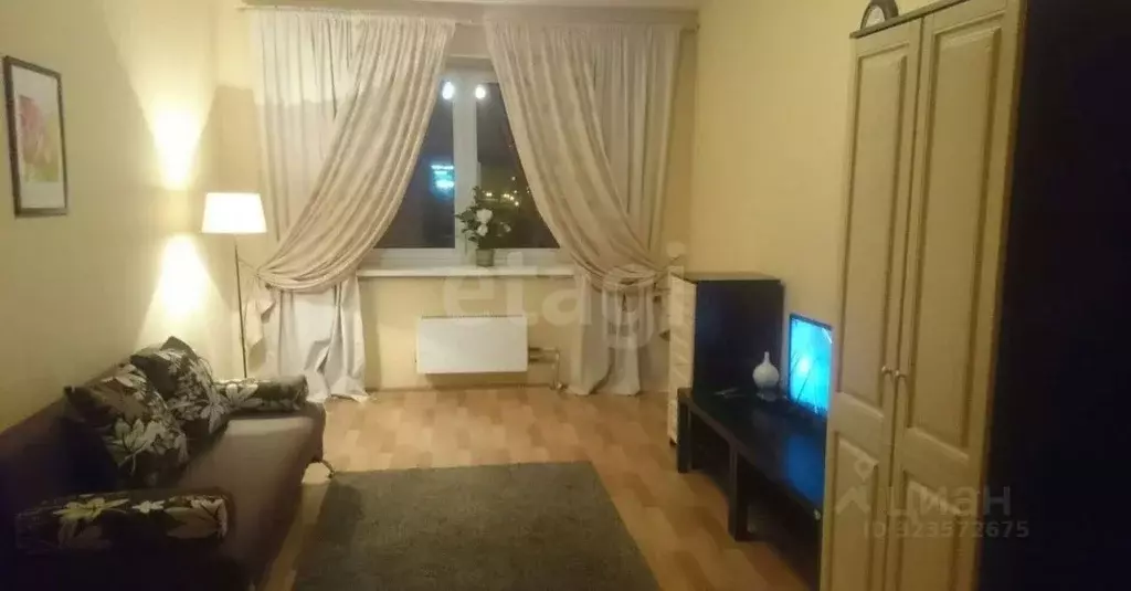 3-к кв. Ямало-Ненецкий АО, Новый Уренгой Строителей мкр, 5/3 (76.0 м) - Фото 1