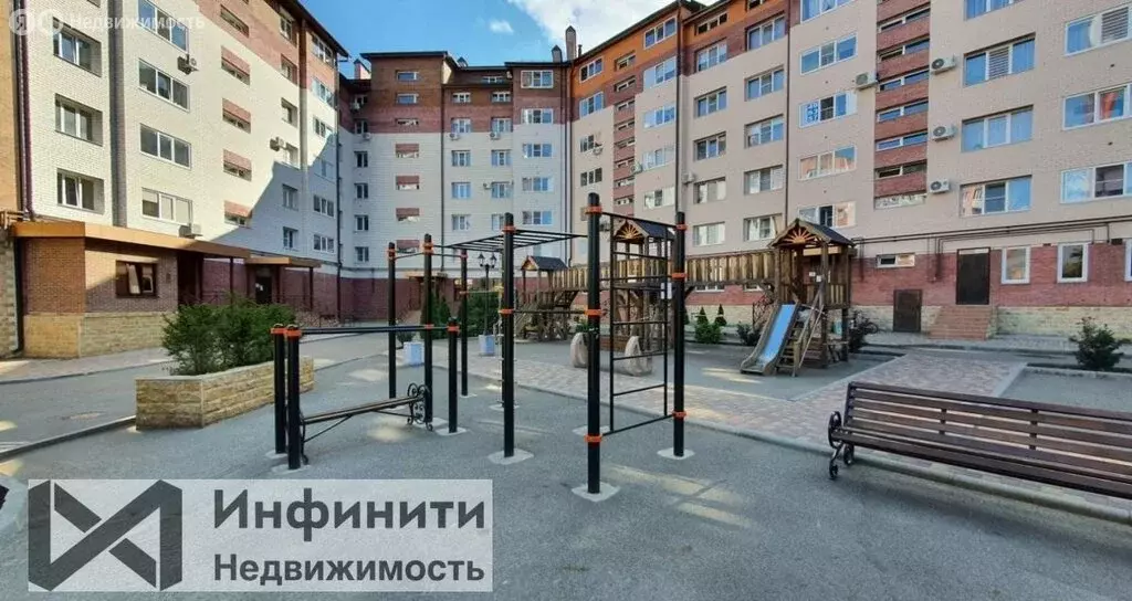 3-комнатная квартира: Ставрополь, улица Чехова, 67 (145 м) - Фото 0