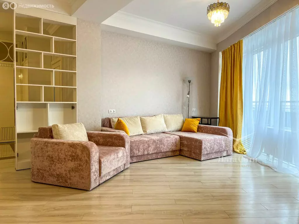 2-комнатная квартира: Ялта, улица Игнатенко, 9с1 (86 м) - Фото 1