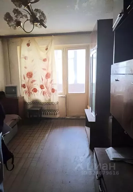 2-к кв. Самарская область, Тольятти Ленинский просп., 36 (45.2 м) - Фото 2