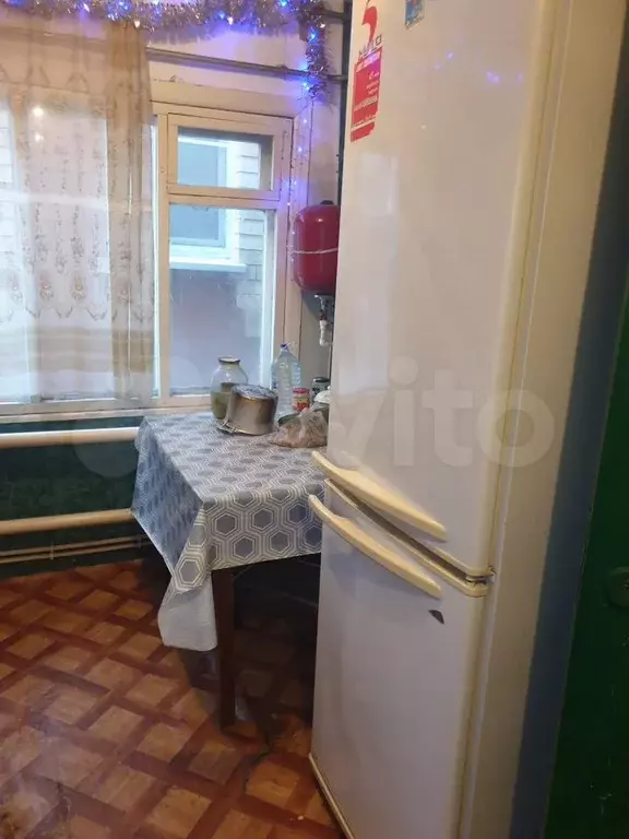 Комната 11 м в 4-к., 1/1 эт. - Фото 1