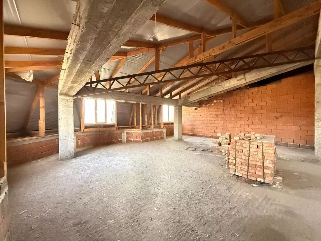 3-к кв. Кабардино-Балкария, Нальчик ул. Тлостанова, 28 (110.0 м) - Фото 1