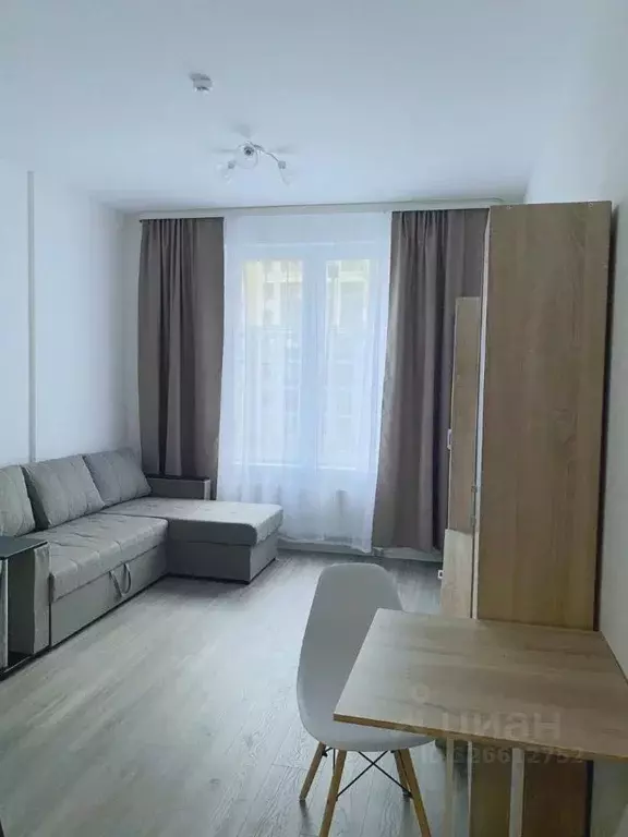 Студия Санкт-Петербург Октябрьская наб., 40 (22.0 м) - Фото 1