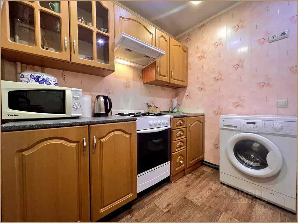 2-к кв. Мурманская область, Мурманск ул. Полярные Зори, 3 (43.0 м) - Фото 0