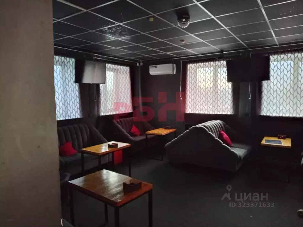 Торговая площадь в Курганская область, Курган просп. Машиностроителей, ... - Фото 2