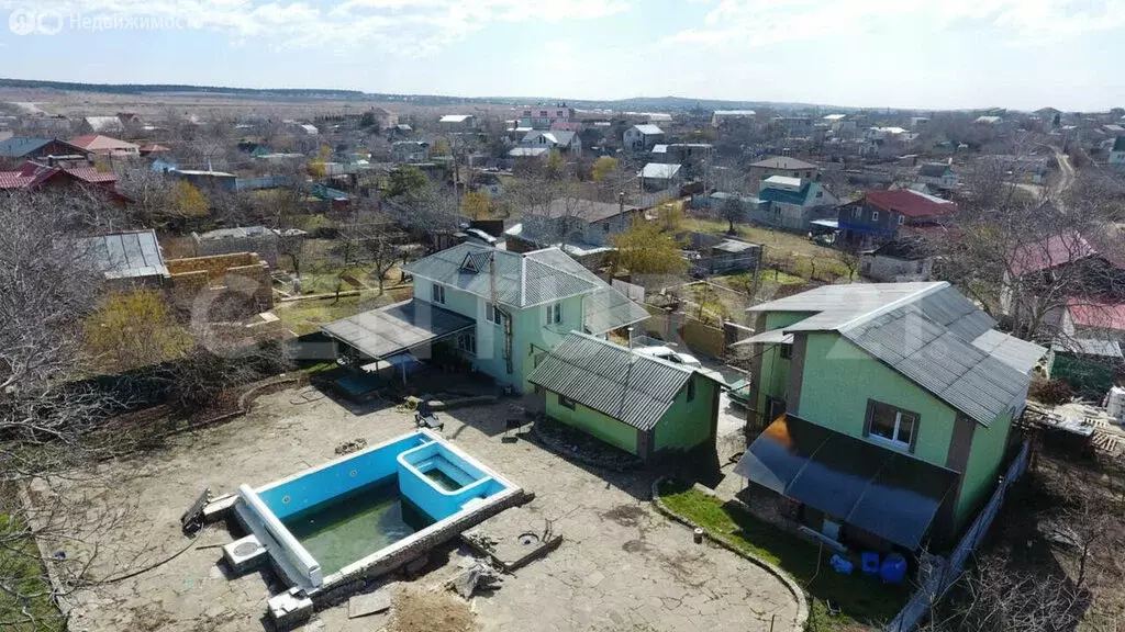 Дом в Севастополь, СНТ Сапун-гора, улица Евгении Захаровой, 9 (120 м) - Фото 0