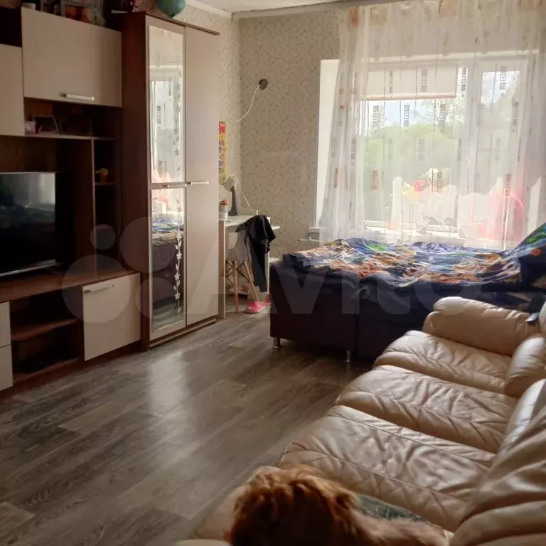 Комната 37,2 м в 3-к., 2/2 эт. - Фото 1