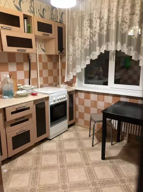 1-к. квартира, 34 м, 4/5 эт. - Фото 0