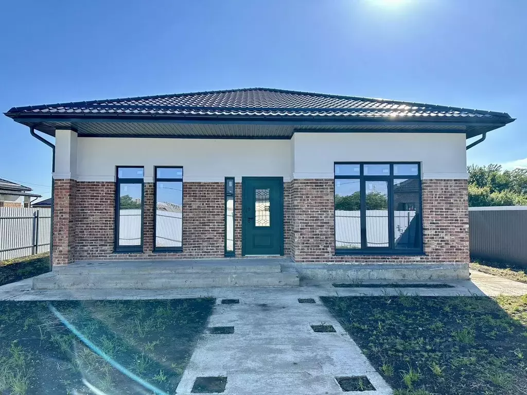 Дом в Адыгея, Тахтамукайский район, Козет аул ул. Комсомольская (125 ... - Фото 1