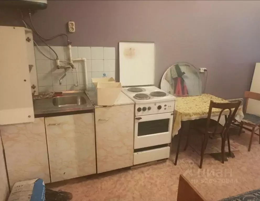 1-к кв. Иркутская область, Иркутск Гаражный пер., 40 (40.0 м) - Фото 0