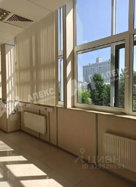 Помещение свободного назначения в Москва пер. Капранова, 3С2 (28 м) - Фото 1