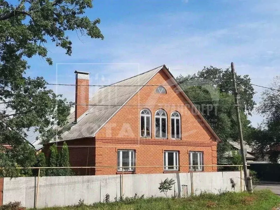 Дом в Воронежская область, Воронеж ул. Конституции (130 м) - Фото 0