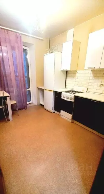 1-к кв. Татарстан, Казань ул. Азата Аббасова, 10 (37.0 м) - Фото 0