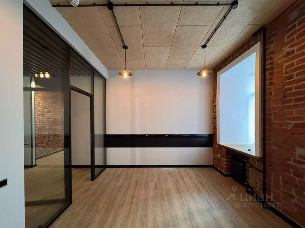 Офис в Москва ул. Арбат, 51С2 (90 м) - Фото 1