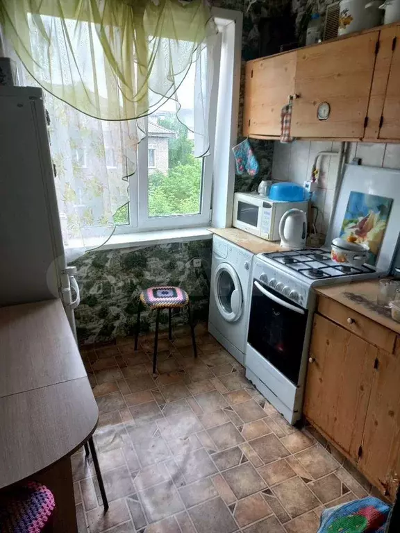 Комната 14 м в 2-к., 2/5 эт. - Фото 1