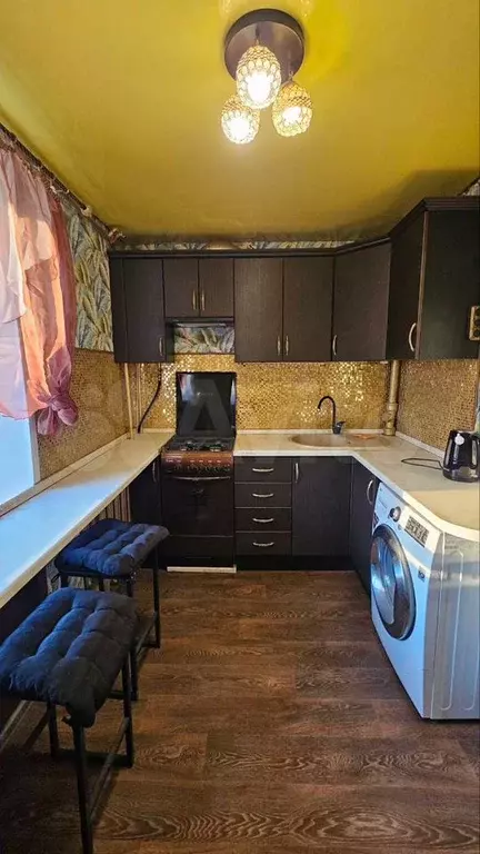 2-к. квартира, 49 м, 5/5 эт. - Фото 1