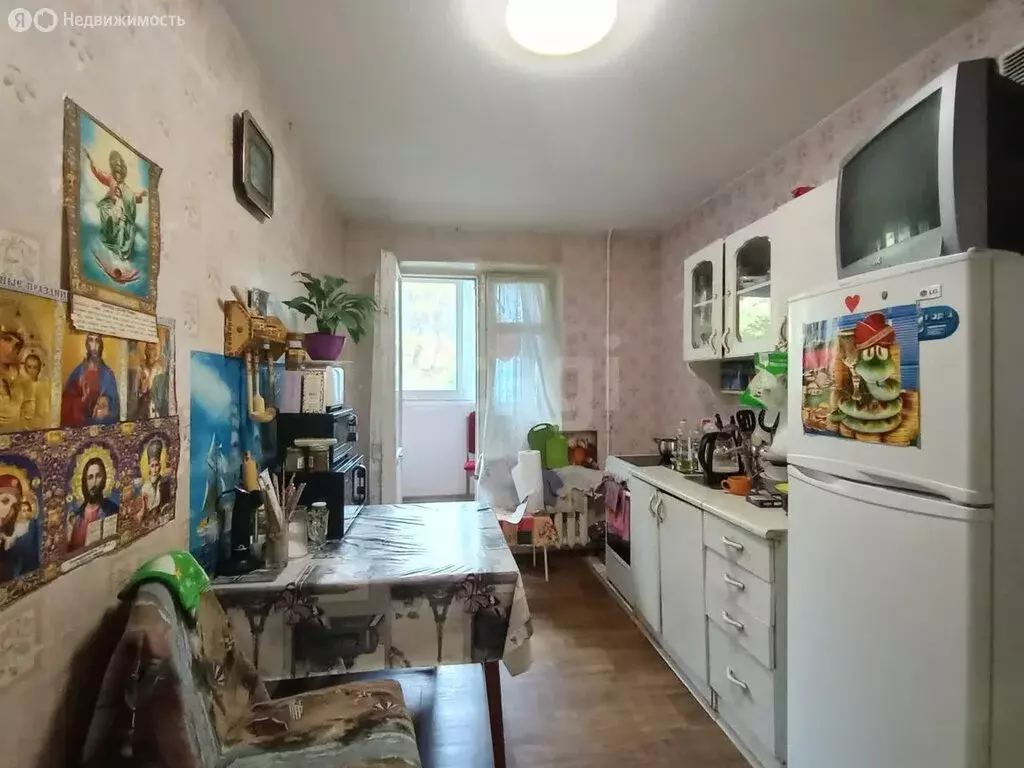3-комнатная квартира: Ялта, улица Жадановского, 3 (64.5 м) - Фото 2