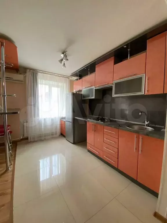 2-к. квартира, 54 м, 5/5 эт. - Фото 1