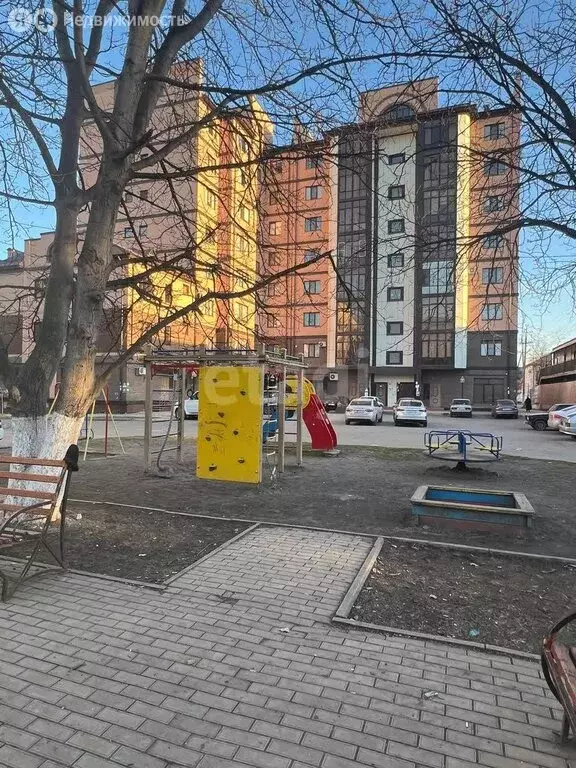 2-комнатная квартира: Карабулак, улица Джабагиева, 17 (72 м) - Фото 0