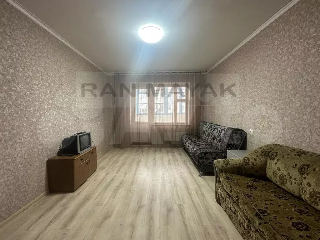 1-к. квартира, 30 м, 3/5 эт. - Фото 1