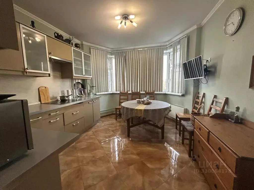 3-к кв. Москва Беловежская ул., 75 (80.0 м) - Фото 1