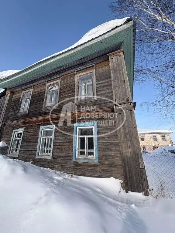 3-к кв. Пермский край, с. Юсьва ул. Набережная, 14 (37.4 м) - Фото 1