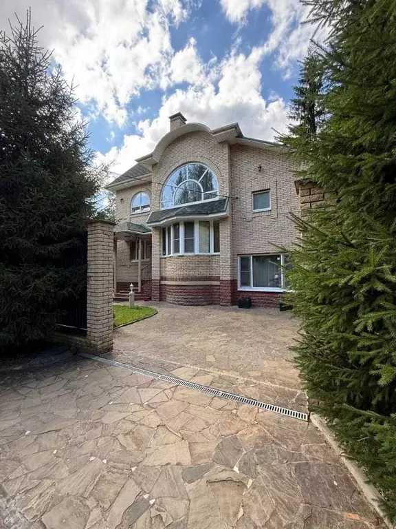 Коттедж в Московская область, Наро-Фоминский городской округ, д. ... - Фото 1