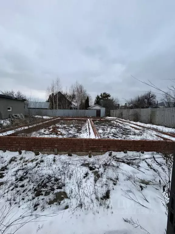 Участок в Саратовская область, Энгельсский район, Красноярское ... - Фото 2