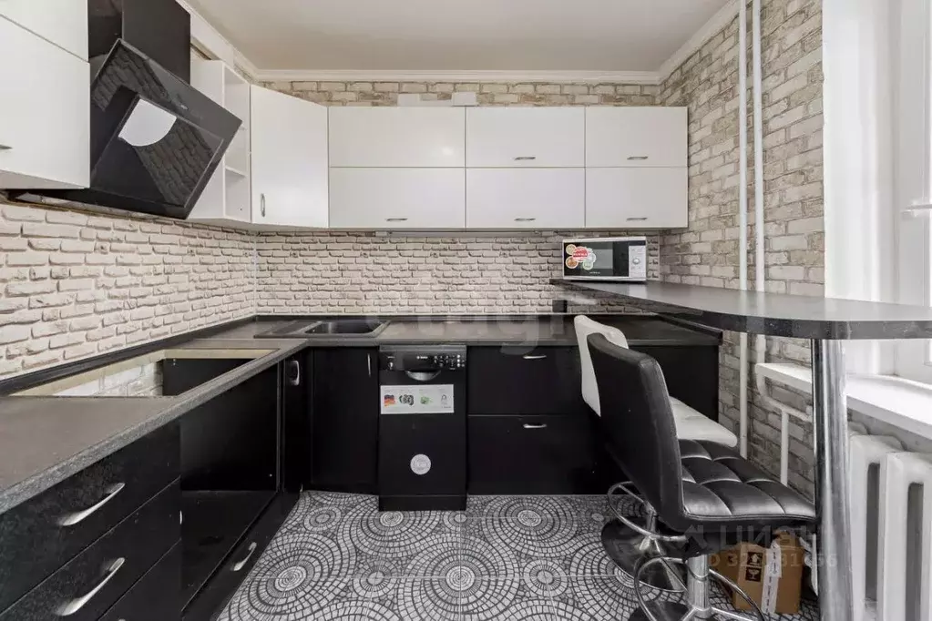 1-к кв. Тюменская область, Тюмень Широтная ул., 172к3 (43.2 м) - Фото 2