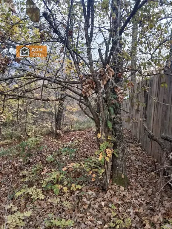 Участок в Республика Крым, муниципальный округ Алушта, село Изобильное ... - Фото 1
