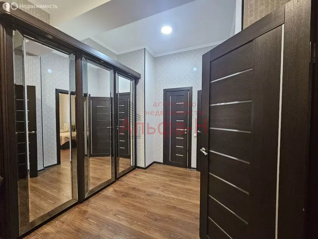 1-комнатная квартира: Ессентуки, Октябрьская улица, 337/2 (60 м) - Фото 2