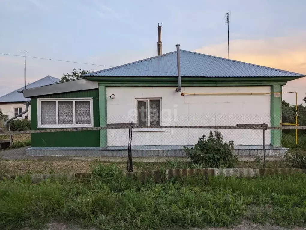 Дом в Алтайский край, Калманский район, с. Калманка Социалистическая ... - Фото 0