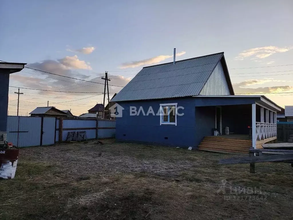 Дом в Бурятия, Иволгинский район, Гурульбинское с/пос, с. Поселье, ... - Фото 1