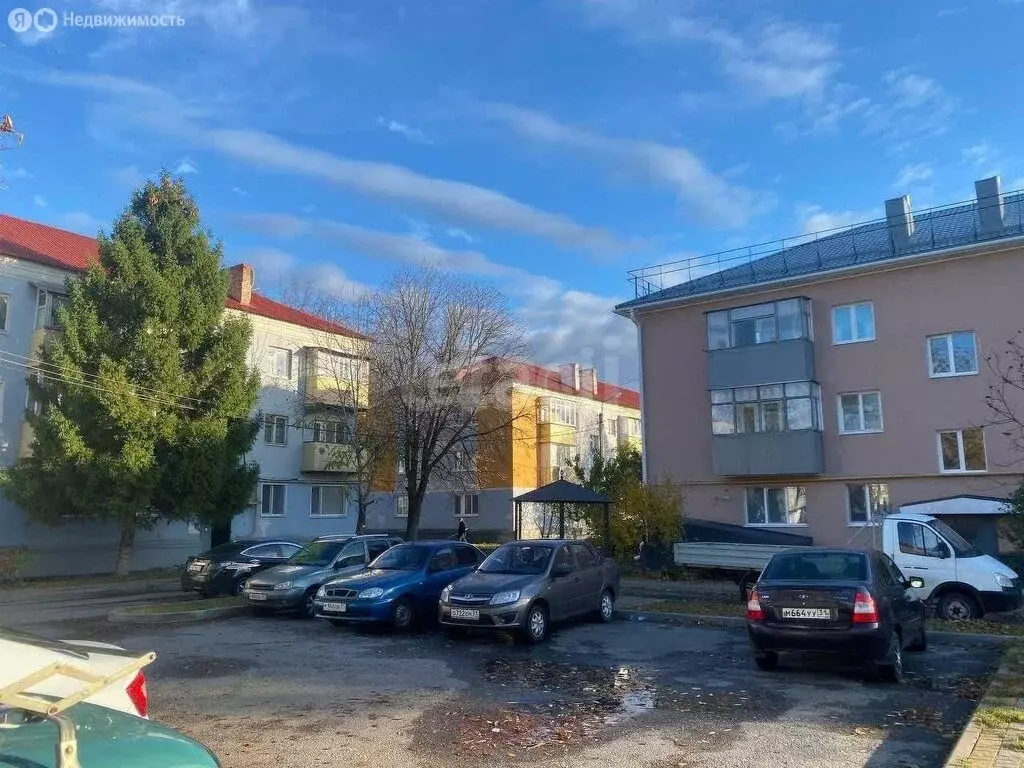 Квартира-студия: Белгород, улица Кутузова, 1 (54.1 м) - Фото 0