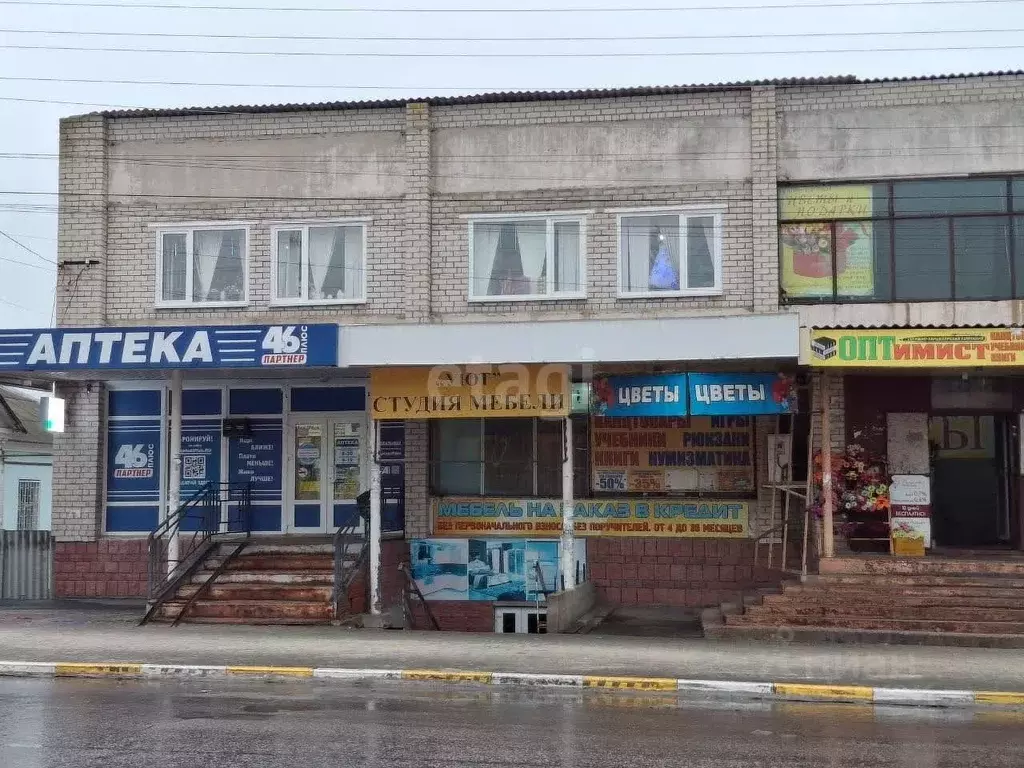 Торговая площадь в Курская область, Поселок Медвенка муниципальное ... - Фото 0