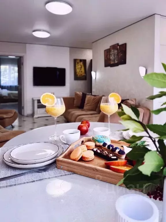 2-к кв. Краснодарский край, Сочи Гагарина мкр, бул. Цветной, 44 (42.0 ... - Фото 0