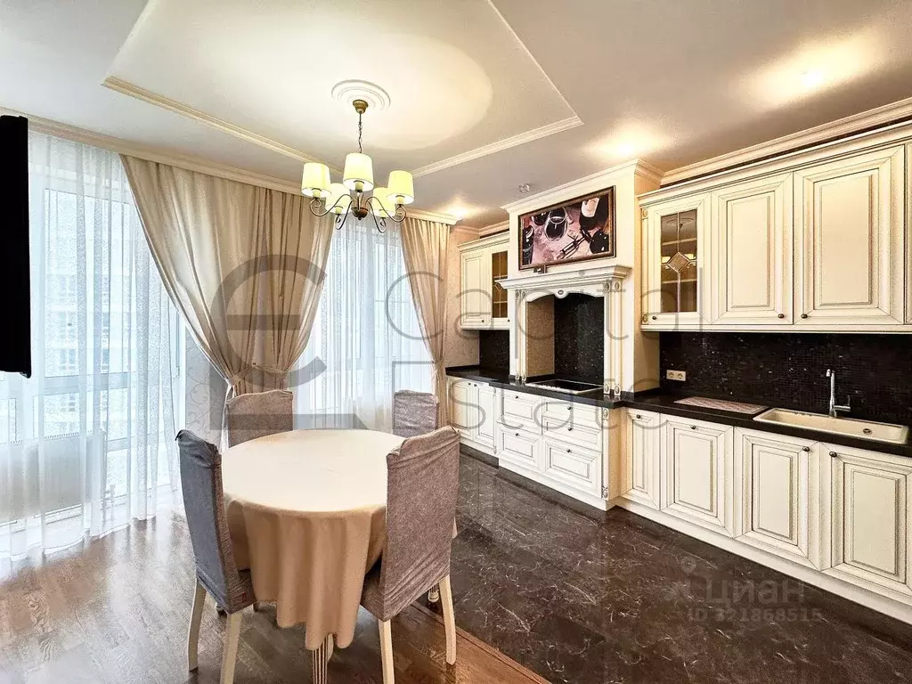 3-к кв. Нижегородская область, Нижний Новгород Казанская наб., 5 ... - Фото 0