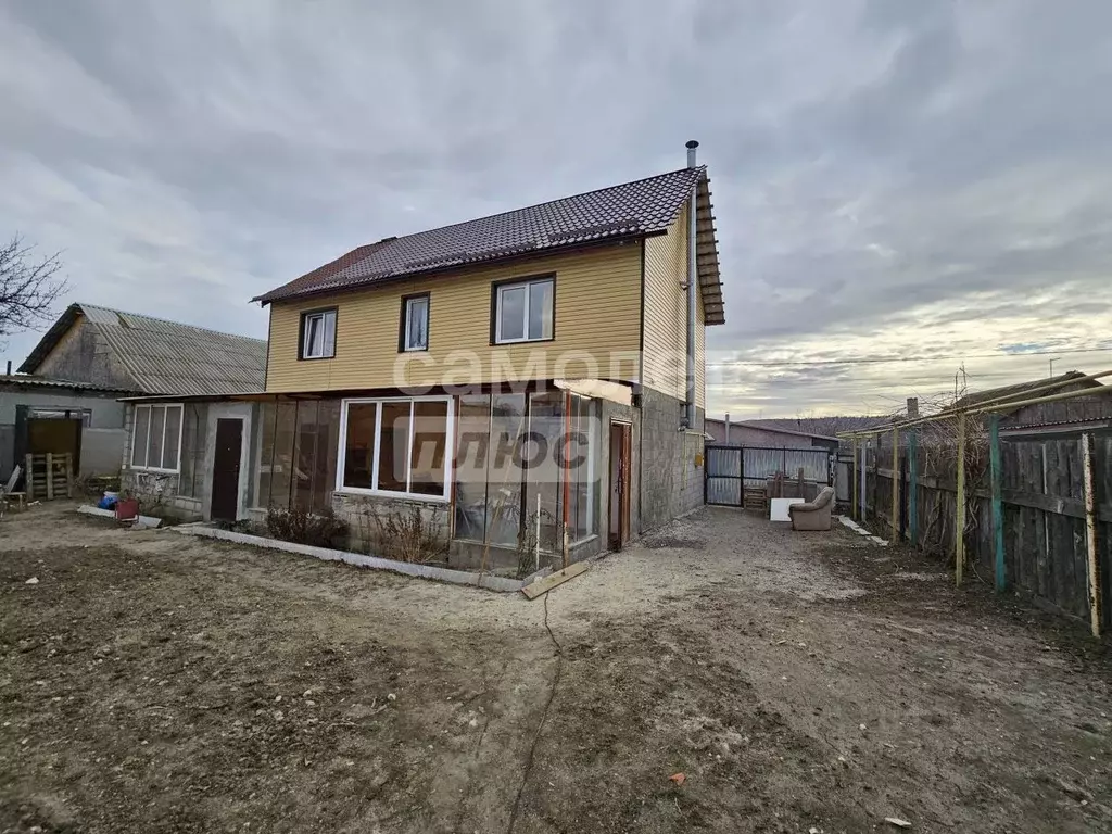 Дом в Волгоградская область, Волгоград Каменная ул. (132 м) - Фото 1