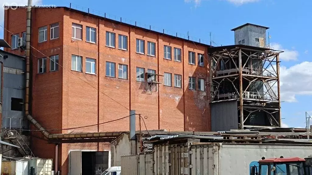 Помещение свободного назначения (3000 м) - Фото 1
