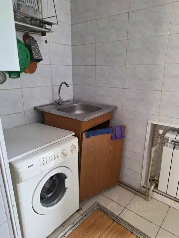 1-к кв. Северная Осетия, Владикавказ ул. Димитрова, 8 (25.0 м) - Фото 1