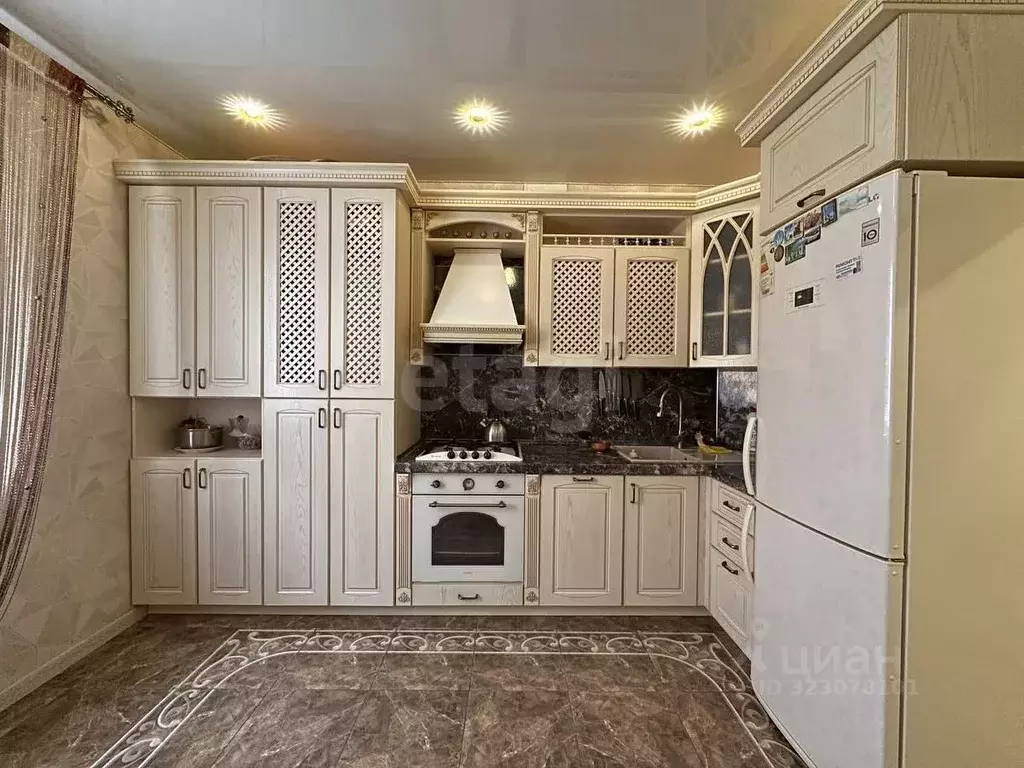 3-к кв. Белгородская область, Белгород ул. Виктора Лосева, 21 (79.0 м) - Фото 2