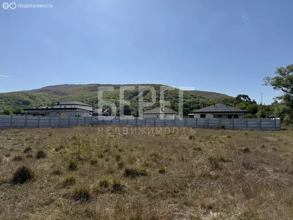 Участок в Орлиное, Урожайная улица (9.2 м) - Фото 1