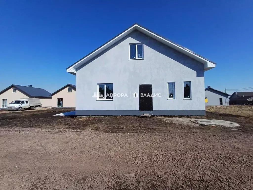 Дом в Башкортостан, Абзелиловский район, с. Красная Башкирия  (80 м) - Фото 1