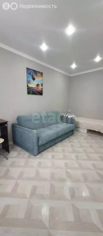 2-комнатная квартира: Калининград, Крымский проезд, 2 (66.5 м) - Фото 1