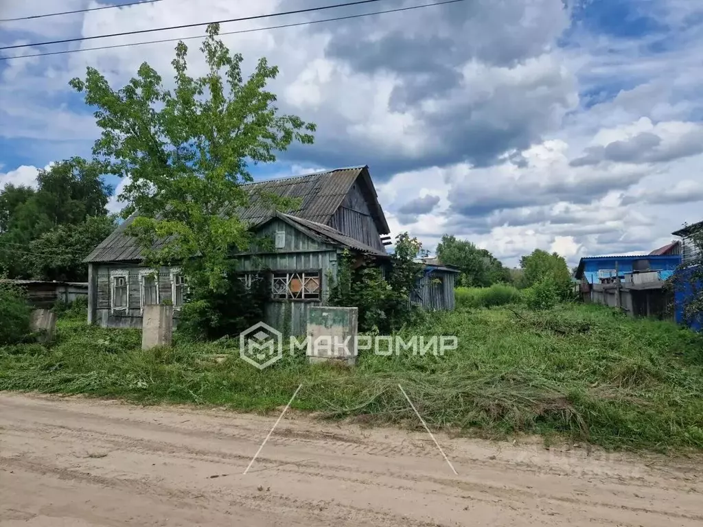 Дом в Брянская область, Жуковский муниципальный округ, с. Ржаница ул. ... - Фото 1