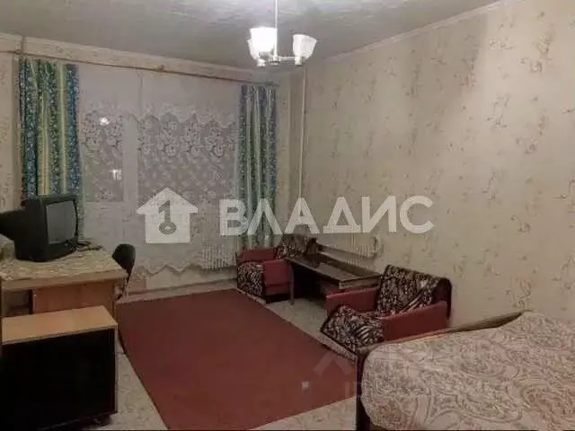 3-к кв. Белгородская область, Белгород ул. Есенина, 16 (70.8 м) - Фото 0